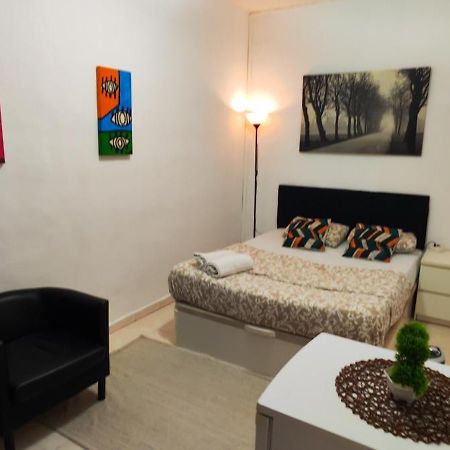 Habitacion En Centro De Barcelona Hotel Luaran gambar